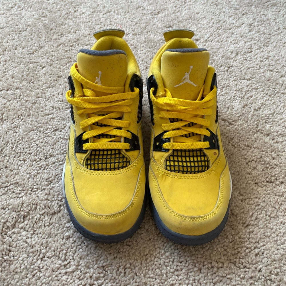 Jordan Retro Kids Size 2Y - Picture 11 of 11